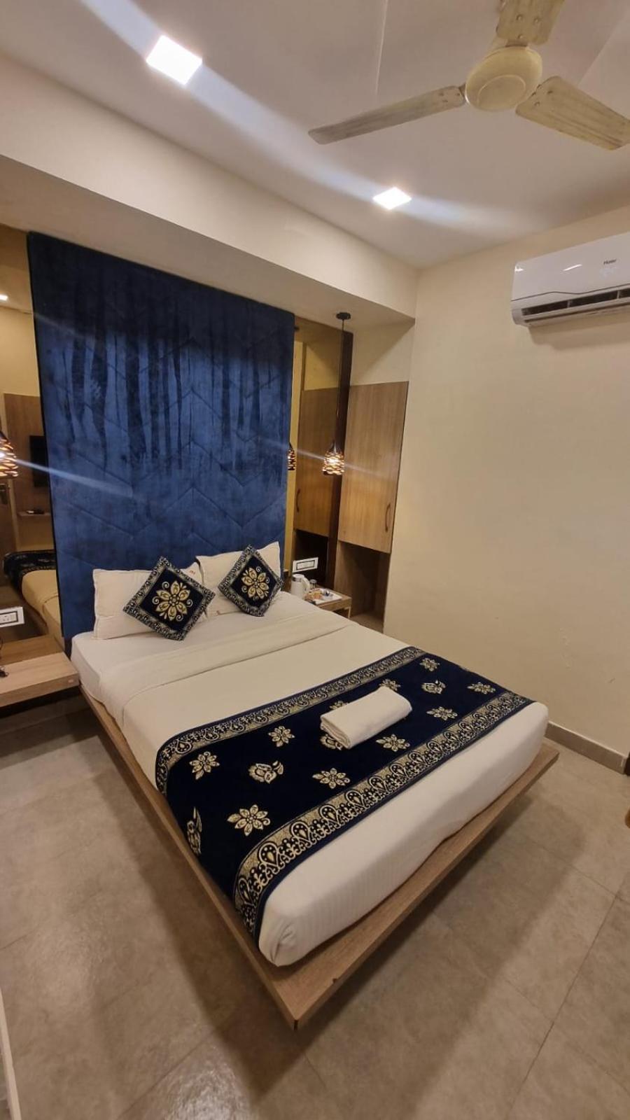 Beachfront Resort 卡兰古特 外观 照片